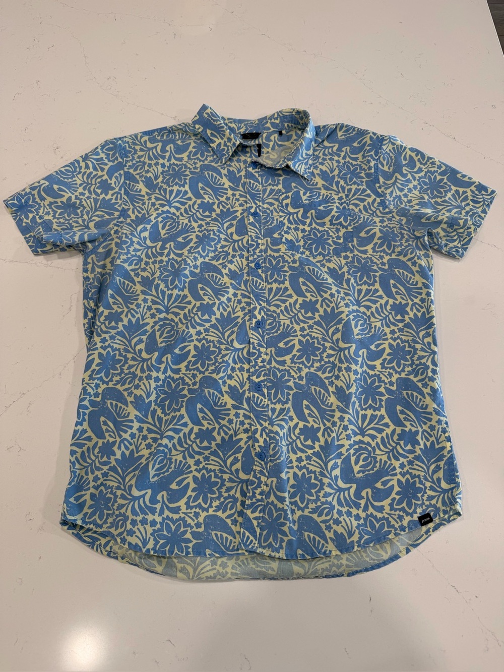 Prana Men’s Blue and Cream Floral Short-Sleeve Button-Down - Large